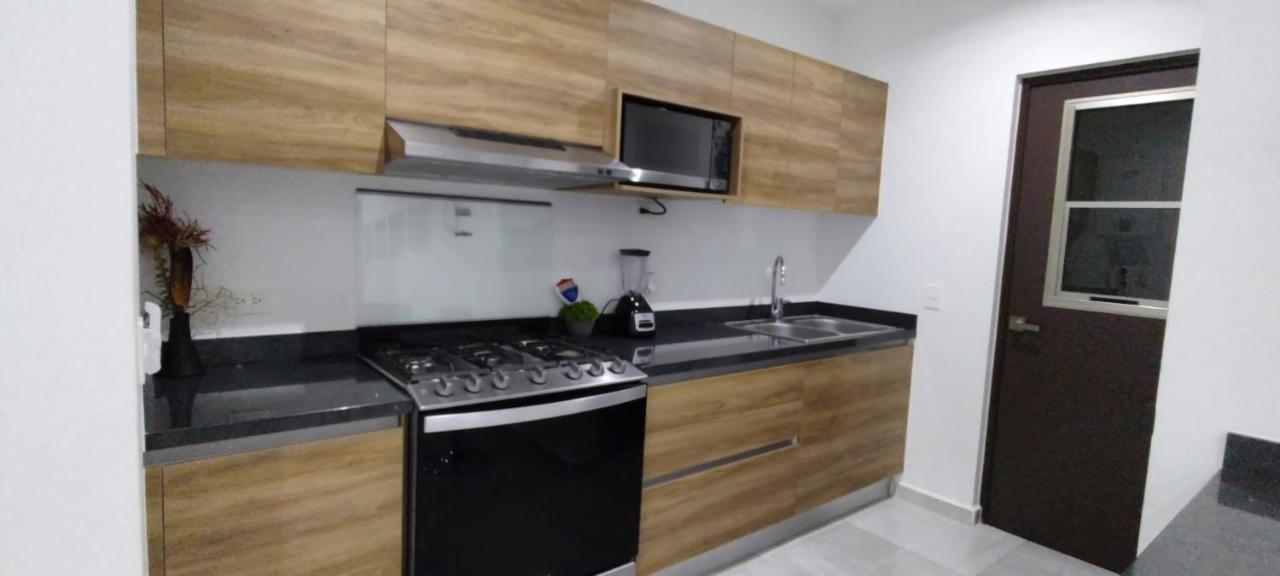 Gorgeous Apartment Hoestel Long Island! カンクン エクステリア 写真